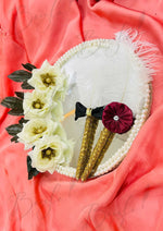 Load image into Gallery viewer, Set of 2 white themed  Nikkah Pens with Mirror try  Nikkah Accessroies  Budles PEN-17