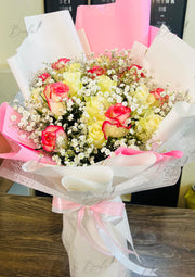 Mixed White and Pink Rose Bouquet with Baby’s Breath | BCG-170