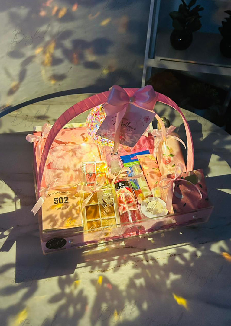 Pink Beauty Hamper Gift | GBO-274