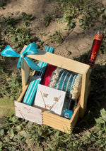 Load image into Gallery viewer, Teal Thank You Gift Basket for Her | GB-128
