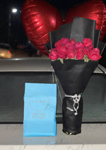 Load image into Gallery viewer, Midnight Love Surprise with Roses &amp; Sweet Treat | GDEL-004
