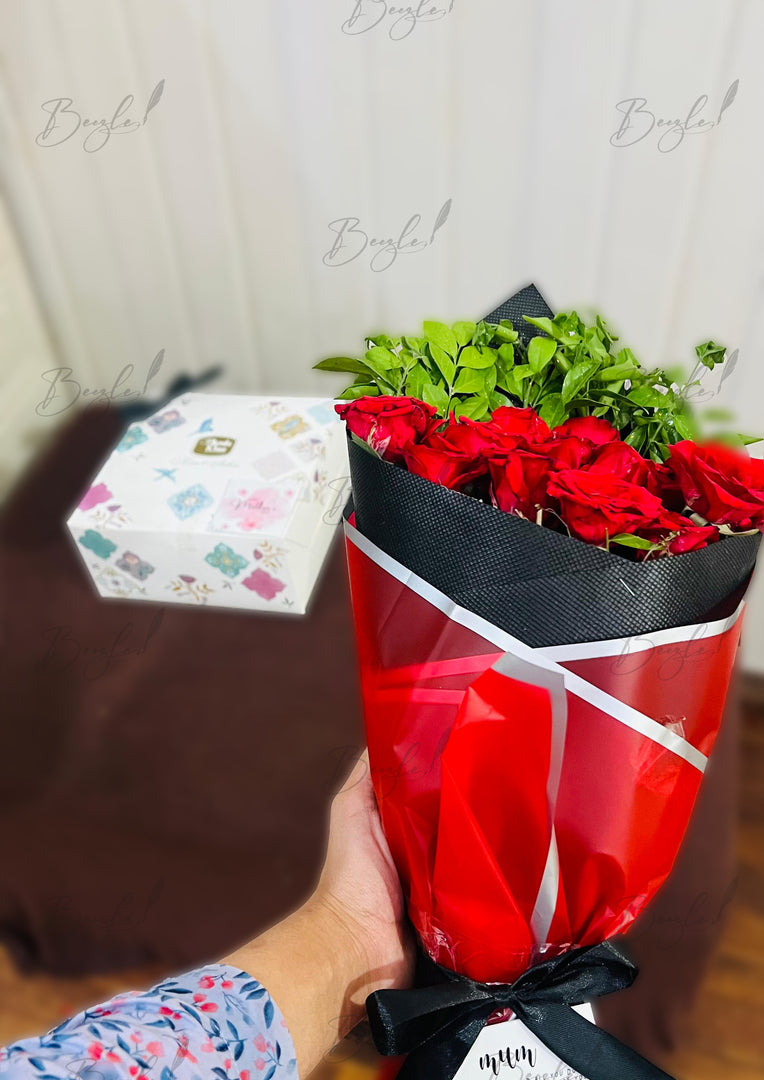 Red Rose Bouquet & Gift Box Combo | GDEL-094