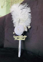 Load image into Gallery viewer, Customized Nikah Pen With White Feather, Pearl and Flower
