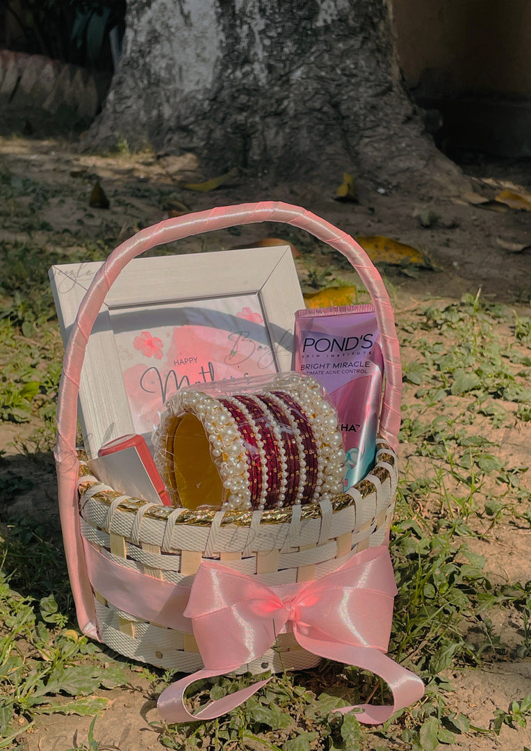 Elegant Mother’s Day Gift Basket | GB-113