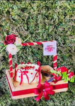 Load image into Gallery viewer, Cake Gift Tray with Chocolates | CBT-002

