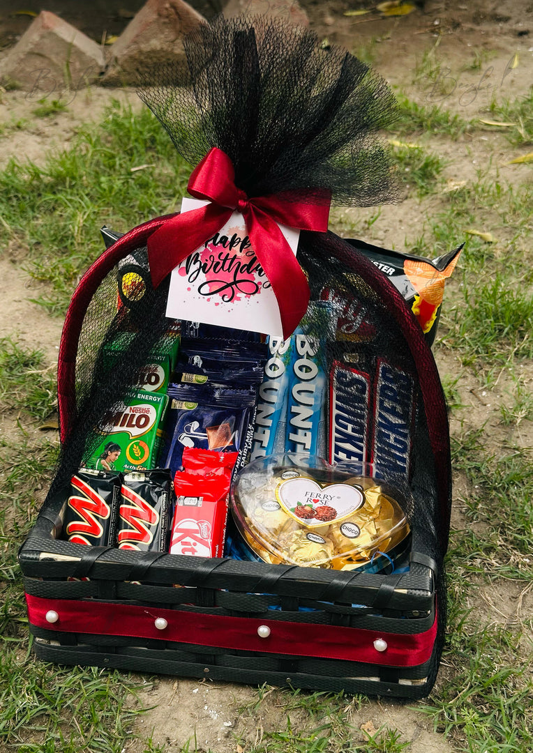 Luxurious Chocolate & Snack Basket | GB-057