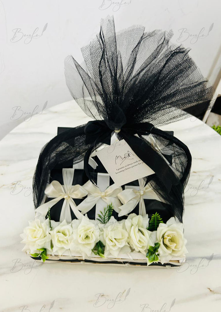 Black Floral Basket | GDEL-412