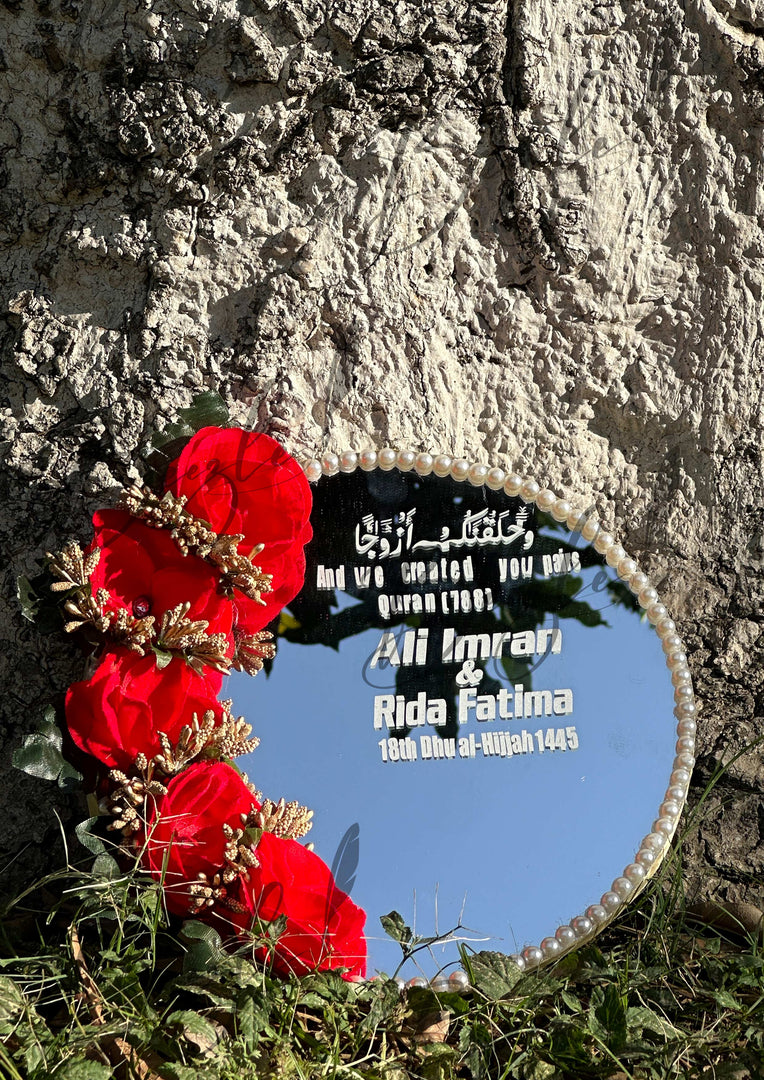 Nikkah Tray Decorated With Beautiful Red Flowers | NT-007