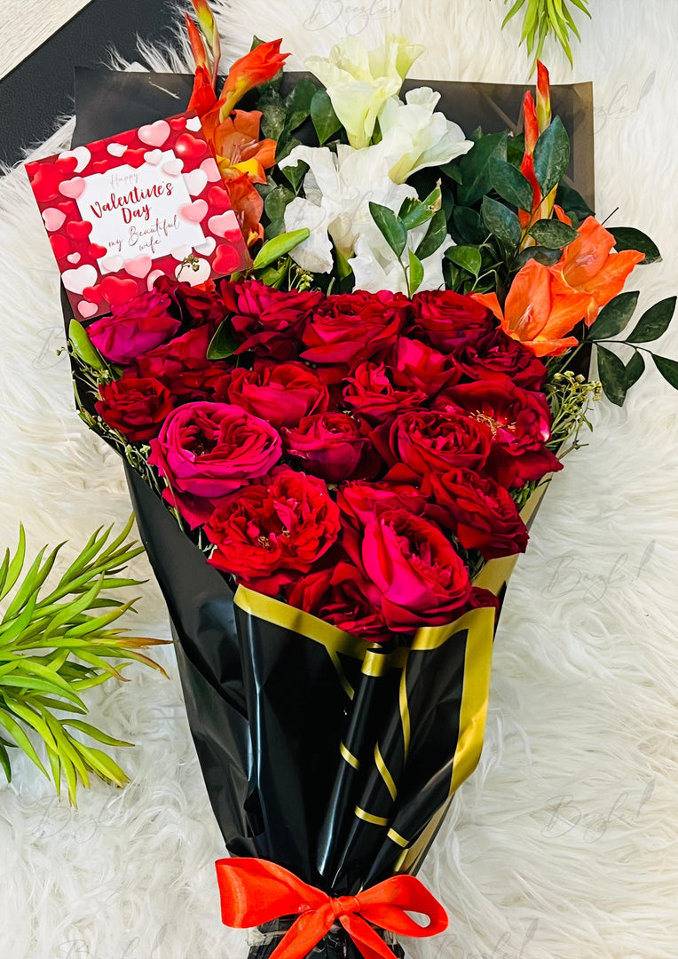 Elegant Mixed Roses & Floral Bouquet| BCG-050