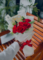 Load image into Gallery viewer, Stunning Red Rose Bouquet | BCG-068
