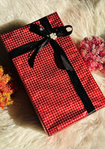 Load image into Gallery viewer, Glamorous Red Gift Box | GBO-020
