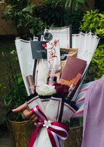 Load image into Gallery viewer, Perfume and Chocolate Gift Bouquet | BCG-140
