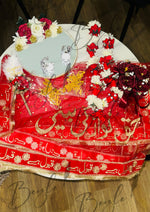 Load image into Gallery viewer, Nikkah Dupatta, Attractive Tray, Gajray, and Beautiful Pen
