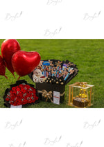 Load image into Gallery viewer, Surprise Gift Box with Cake &amp; Chocolates and Roses Bouquet | GDEL-128
