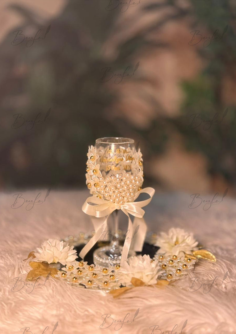 Forever Pearl Glass Mirror Set | DPG-012