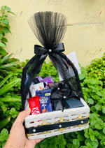 Load image into Gallery viewer, Premium Sweets Surprise Hamper | GB-083
