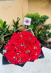 Red Rose Bouquet with Black Wrap | BCG-160