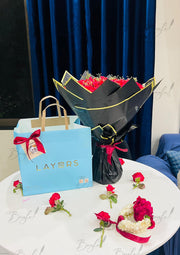 Red Rose Bouquet with Layers Cake Delight Gift | GDEL-147