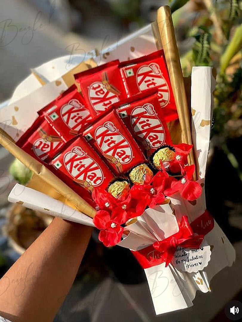 KitKat Chocolate Bouquet with Ferrero Rocher | BCG-002