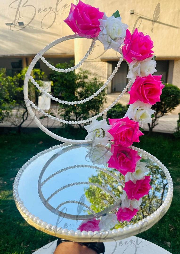 The Beautiful Engagement Ring Tray Decorated With Pearls, White & Pink Flowers | ERT-010