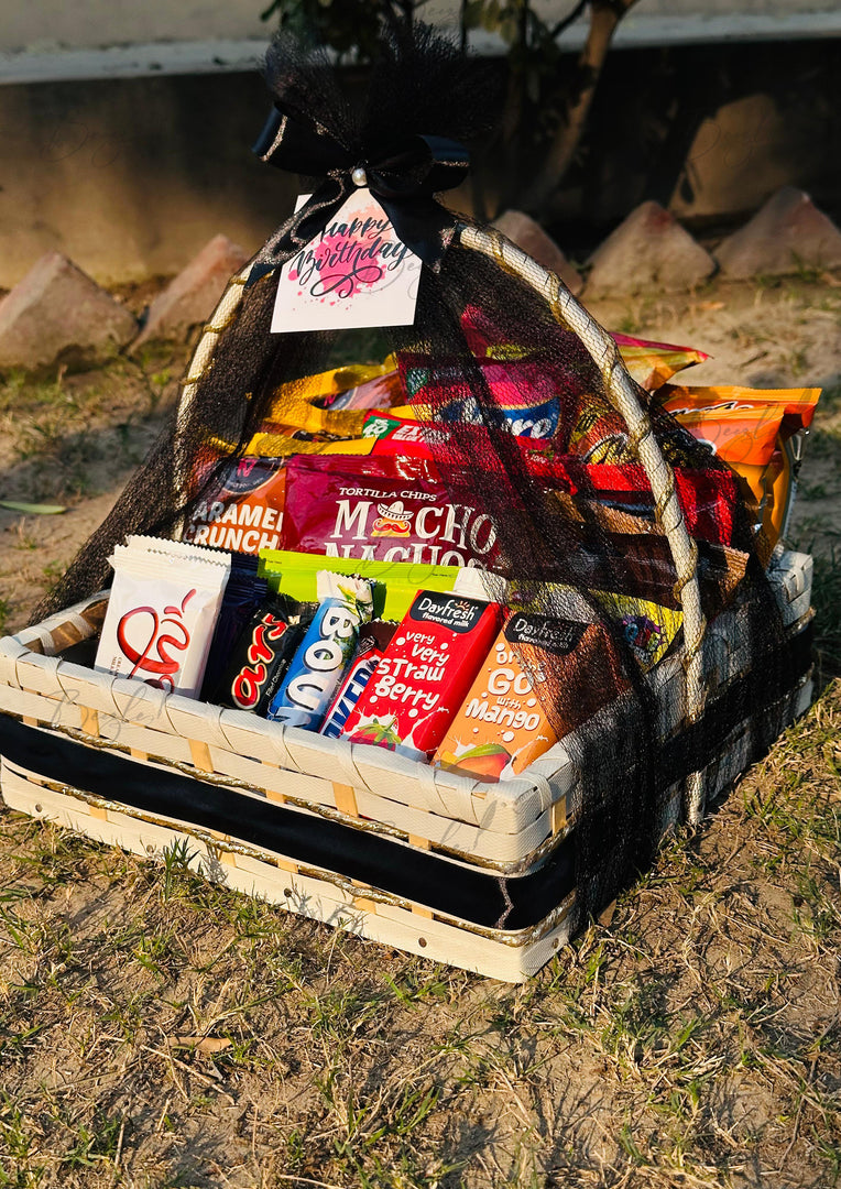 The Black Charm Snack Basket | GB-039