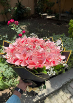 Load image into Gallery viewer, 100 Rupee Note Flower Bouquet | BCG-162
