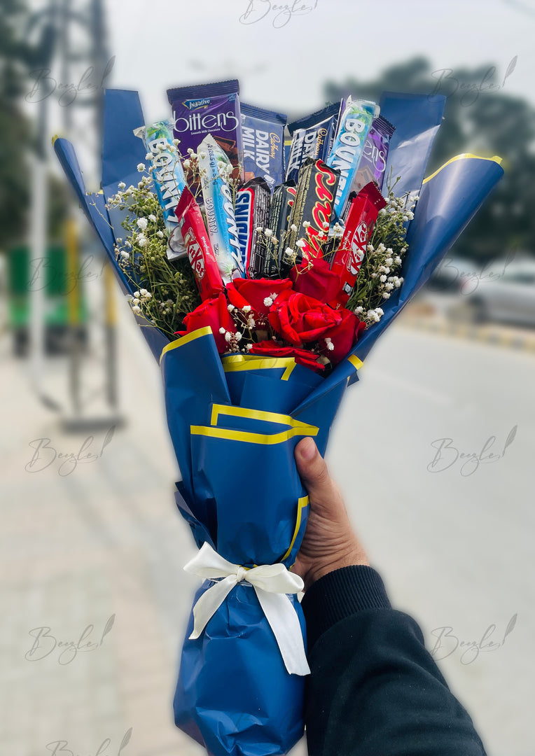 Luxury Chocolate & Blue Rose Bouquet | BCG-061