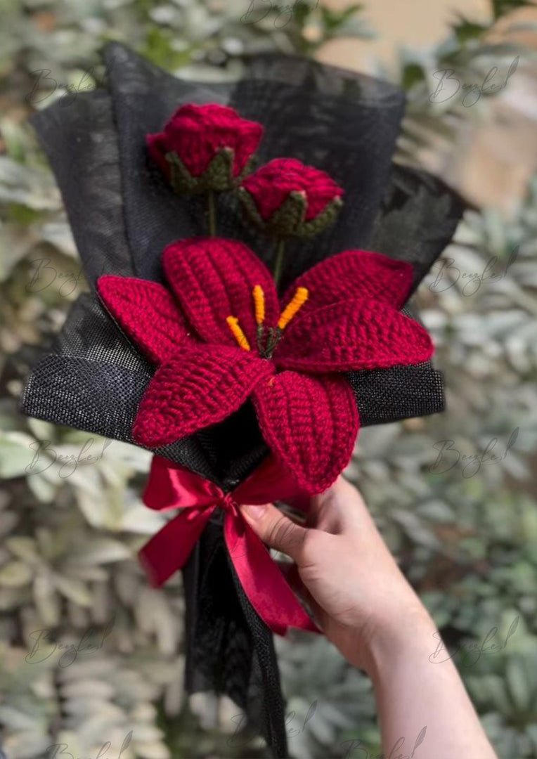 Scarlet Red Knitted Charm | BCG-199
