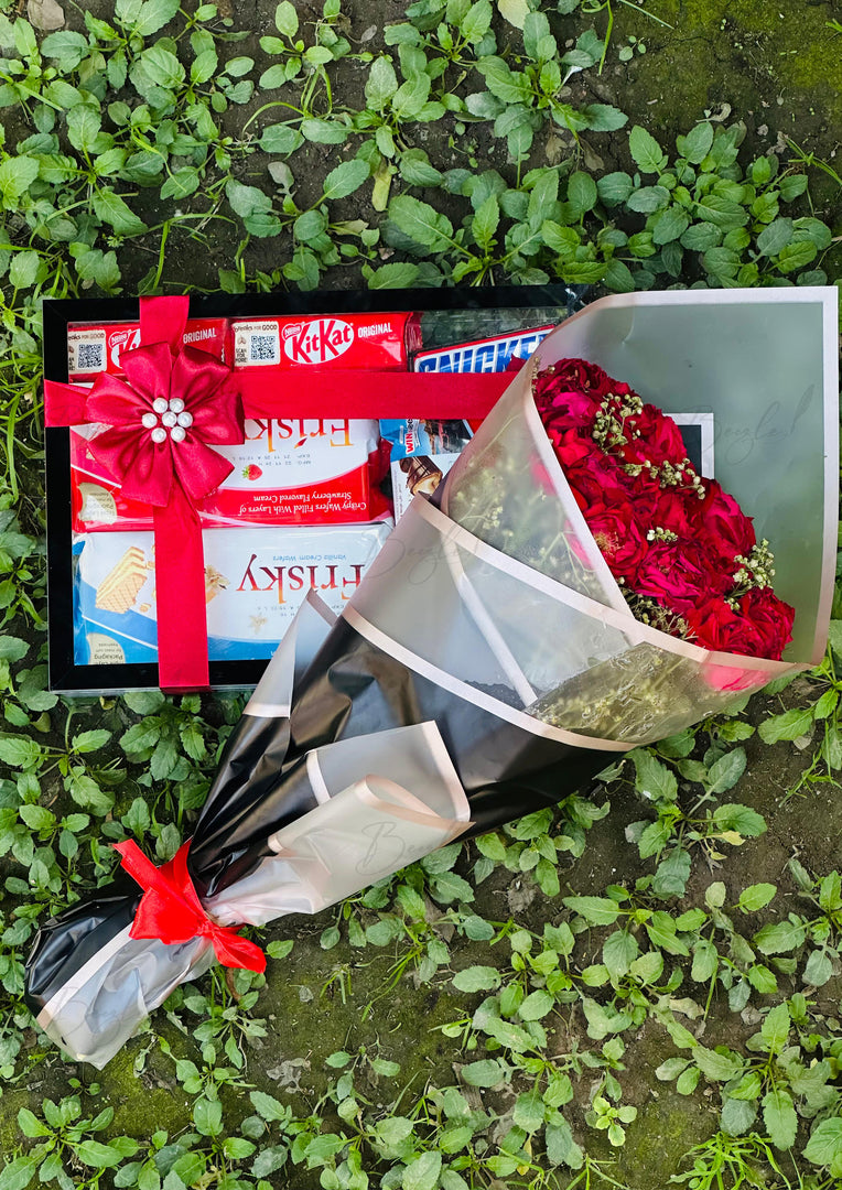 Elegant Red Rose & Chocolate Gift Set | GBO-039