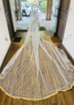 Load image into Gallery viewer, White Custom Nikkah Bridal Tail Dupatta | DBT-009
