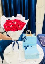 Load image into Gallery viewer, Red Roses &amp; Layers Cake Gift Set | GDEL-163
