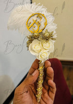 Load image into Gallery viewer, Golden Elegance Qubool Hai Nikkah Pen With Pearls And Ostrich Feather PEN-10