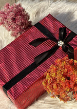 Load image into Gallery viewer, Glamorous Red Gift Box | GBO-020
