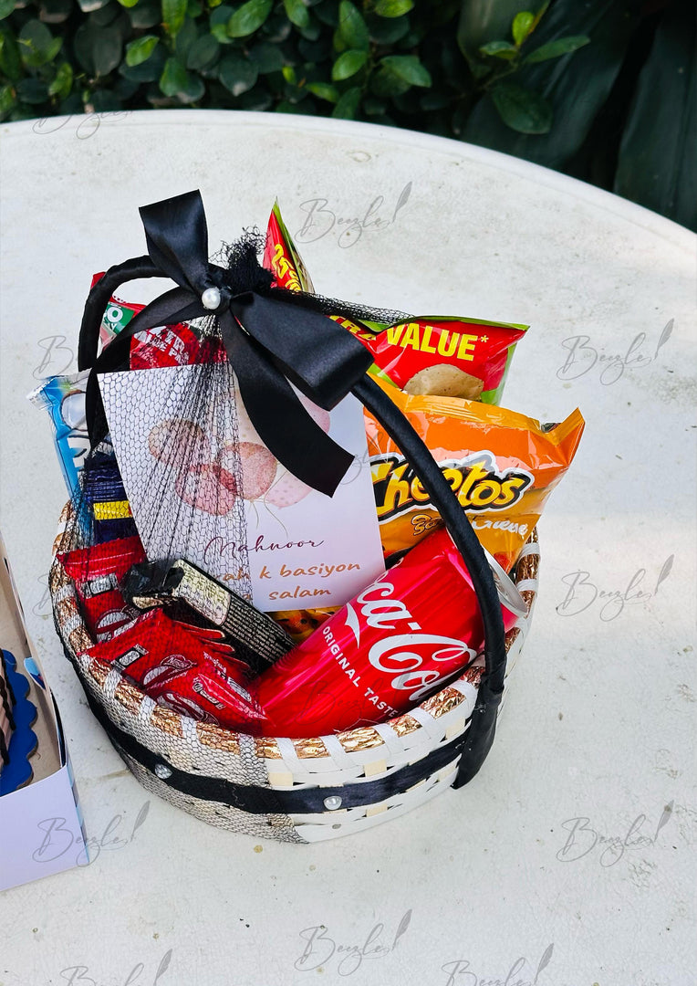 Black Snack Basket with Custom Card | GB-097