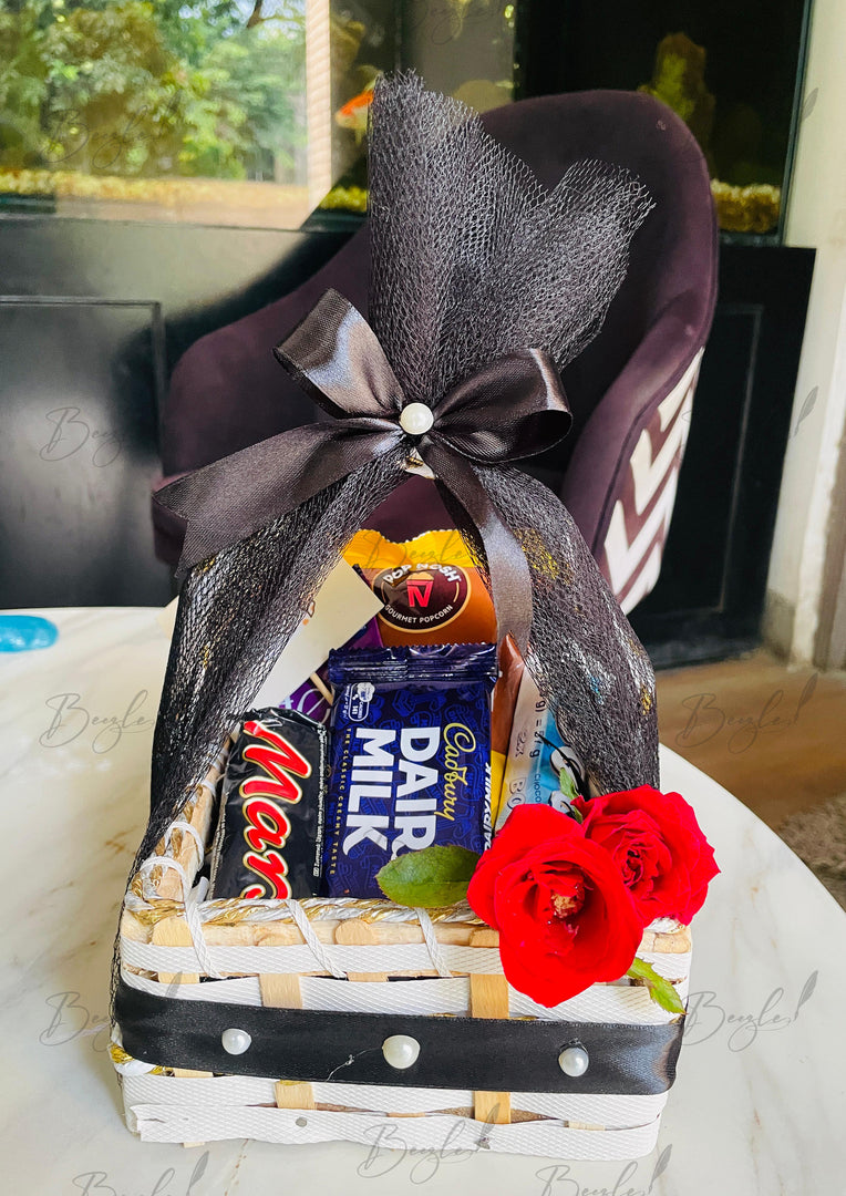 Chocolate Gift Basket – Black Wrap with Red Roses | GB-189
