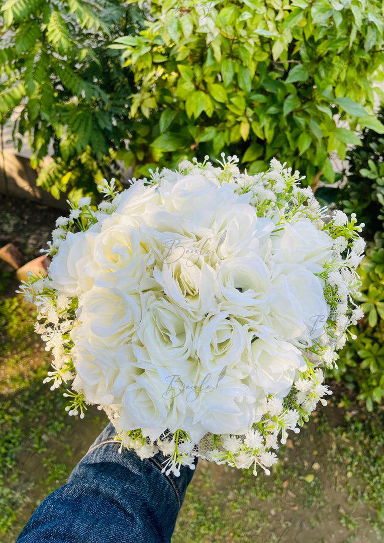 Pure White Roses Bouquet | BCG-239