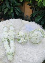Load image into Gallery viewer, White Bridal Flower Set | DEL-166
