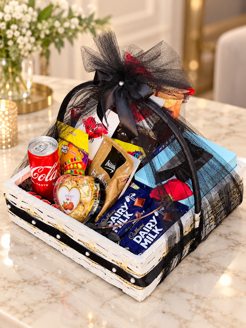 Deluxe Black & Gold Gift Basket | GB-049
