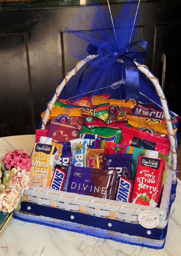 Blue Gift Basket with Heart Balloons | GB-178