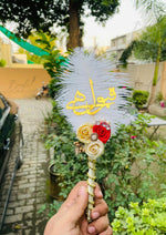 Load image into Gallery viewer, The Qubool Hai Nikah Pen With Golden White &amp; Red Flower | PEN-91
