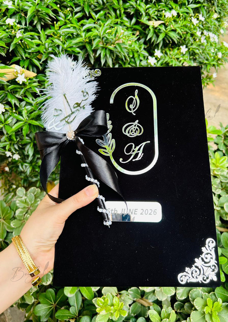 Signature Love Booklet | BOX-033