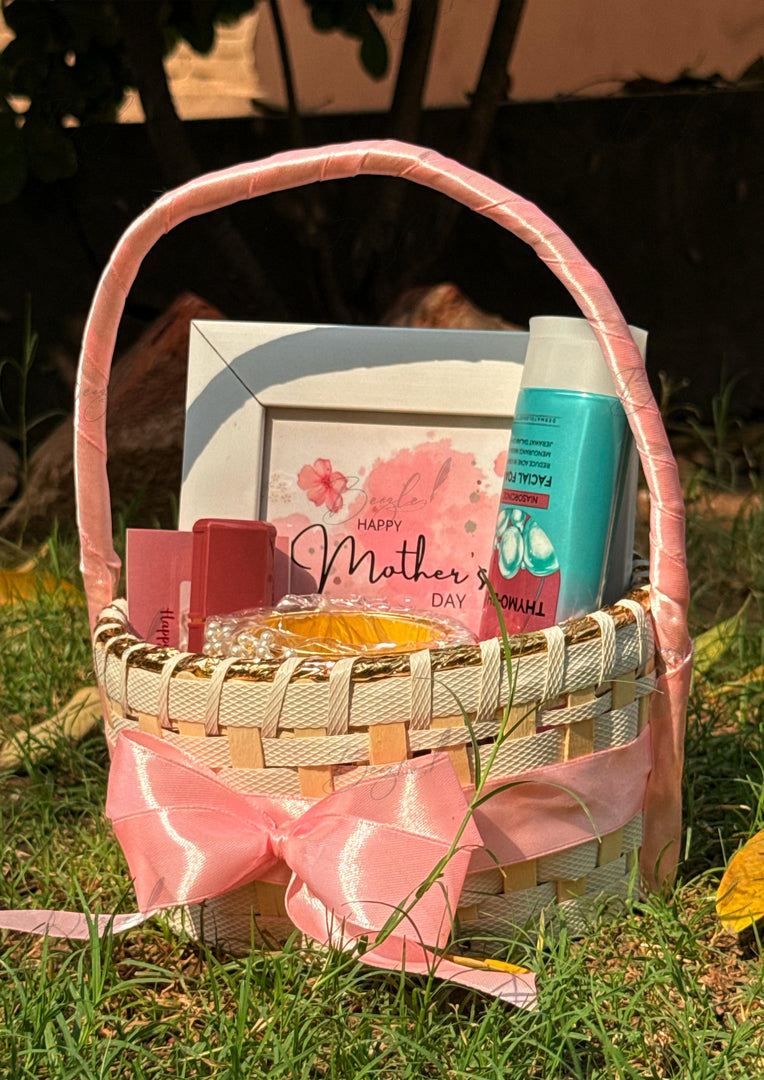 Elegant Mother’s Day Gift Basket | GB-113