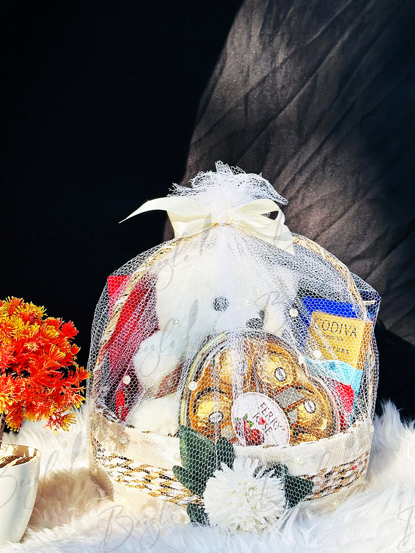 Luxurious Teddy Bear Gift Basket | GB-036