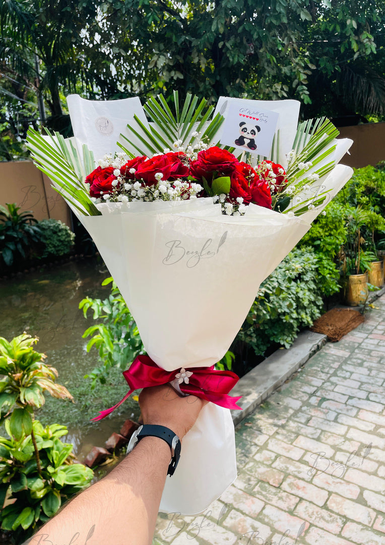 Beautiful Red Rose Hand Bouquet | BCG-133