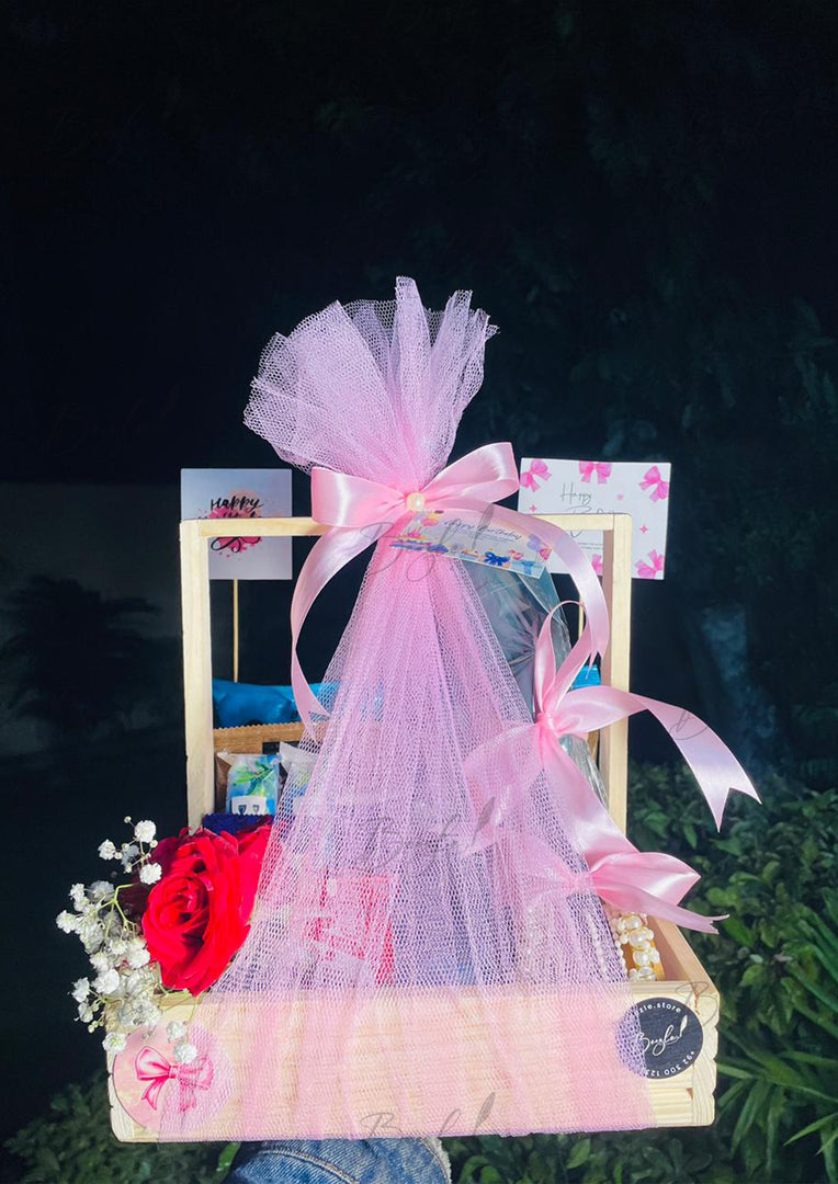 Pink Sweet Treat Gift Basket | GB-150