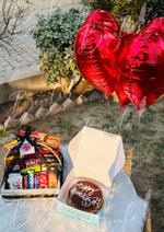 Load image into Gallery viewer, Romantic Anniversary Gift Hamper | DEL-126
