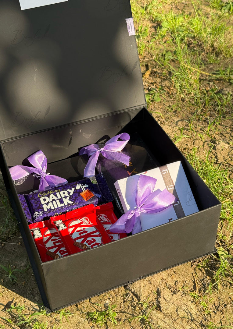 Black Gift Box with Chocolates and Accessories | GBO-071