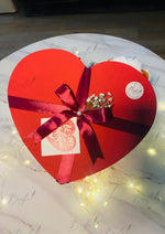 Load image into Gallery viewer, Sweet Valentine Love Box | GBO-189