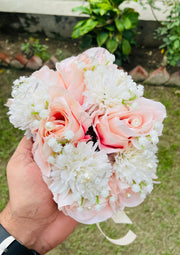 The Beautiful Gajray Decorated With Light Peach Flowers | GAY-004