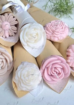 Load image into Gallery viewer, Single Flower Candle Bouquet Gift | SCDS-009

